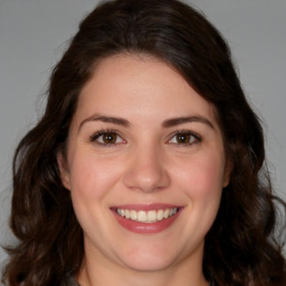Elena Dimitrova, Financial Analysis Instructor